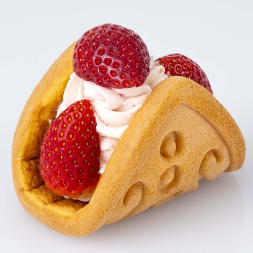 ワッフル　いちごクリーム