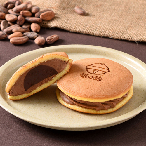 商品詳細（銀の鈴サンドパンケーキ（チョコレート・苺））｜原宿スイーツのコロンバン