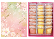 新デザイン「桜」包装紙の『メルヴェイユトロワ』、成田空港にて先行発売